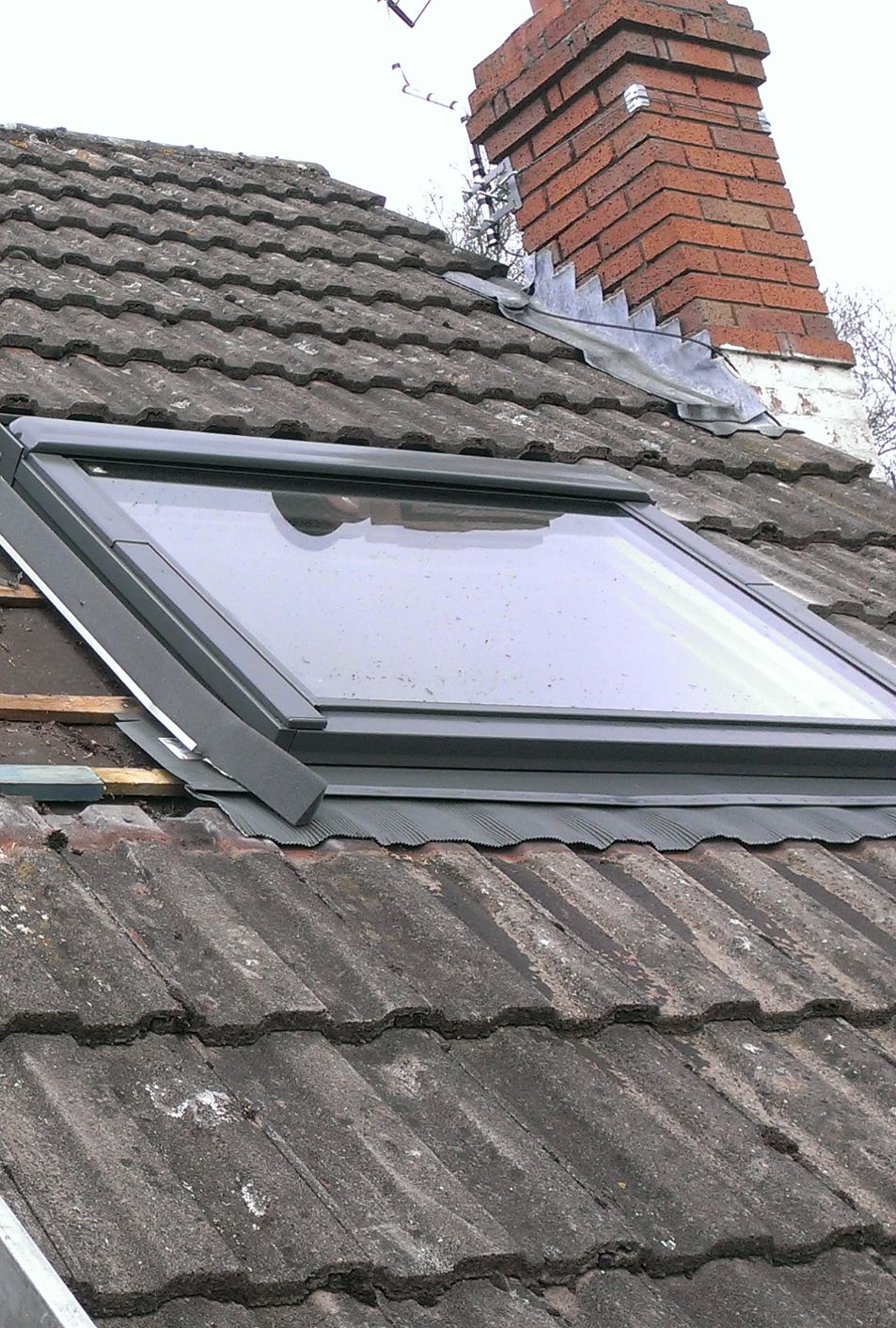 Pose de velux à Le Pérreux-sur-Marne (94170) - Christian couverture dans le Val de Marne (94)